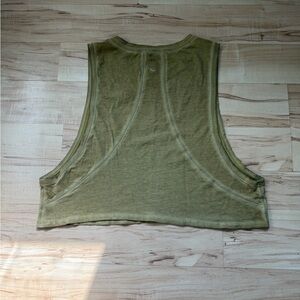 lululemon athletica Khaki Muscle Tee